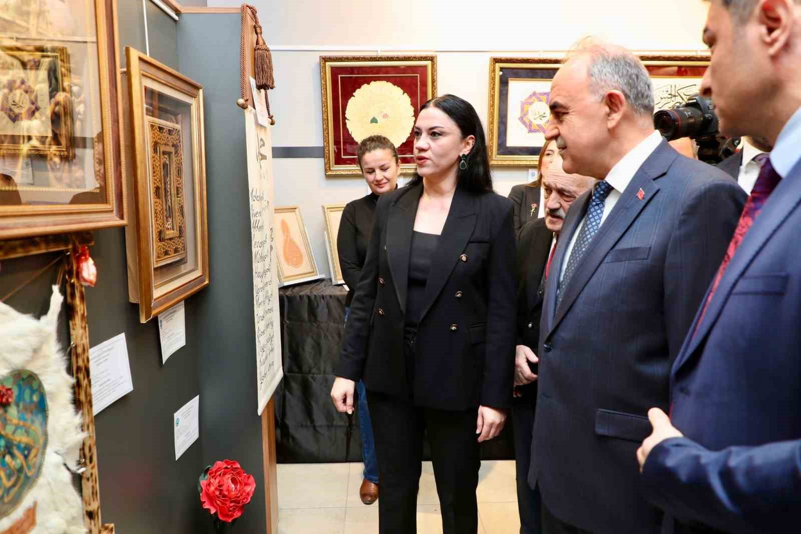 Ordu’da, ‘Sanatın Diliyle Değerlerimiz’ sergisi açıldı
