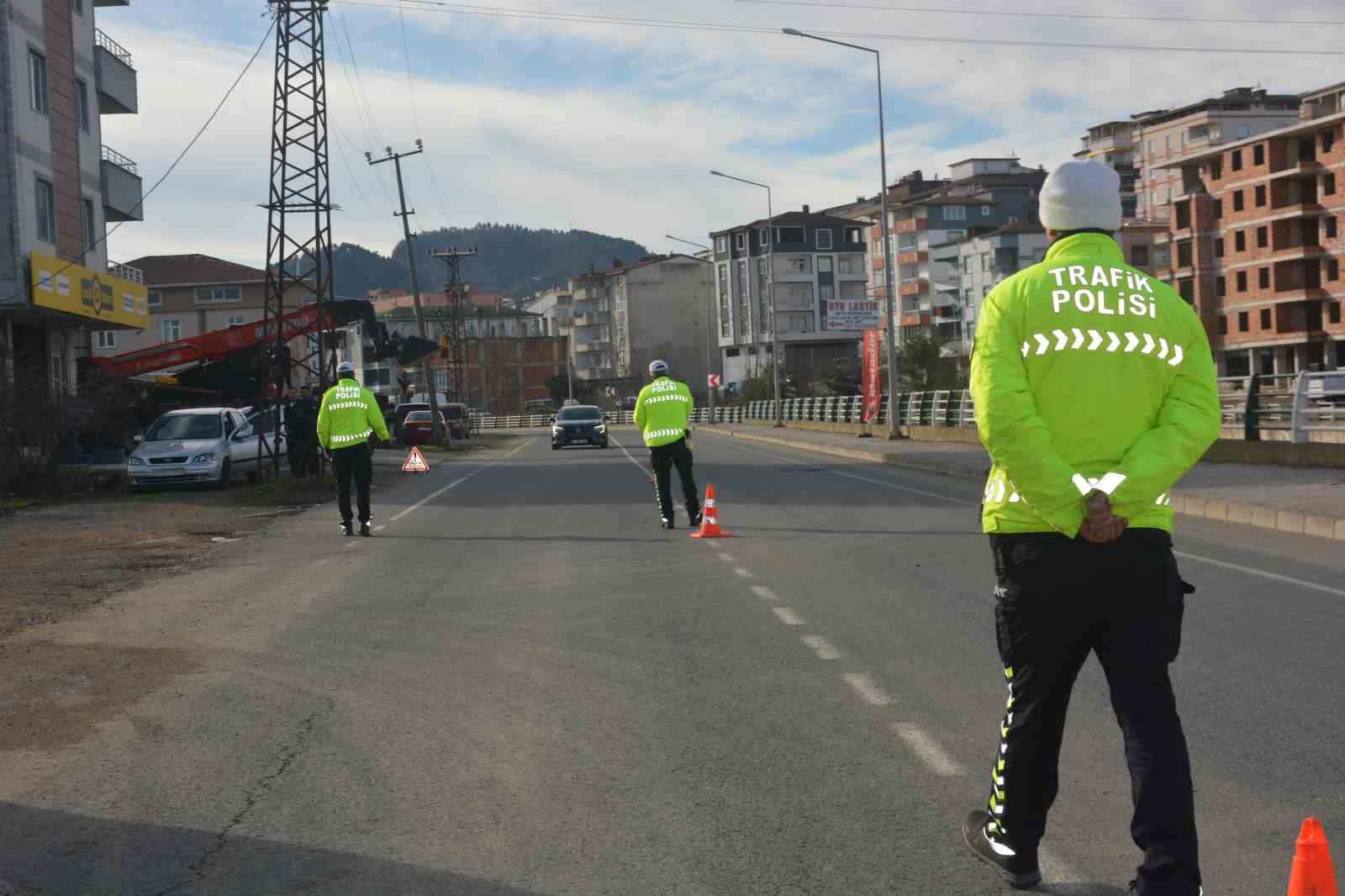 Ordu’da trafik güvenliği için denetimler sürüyor
