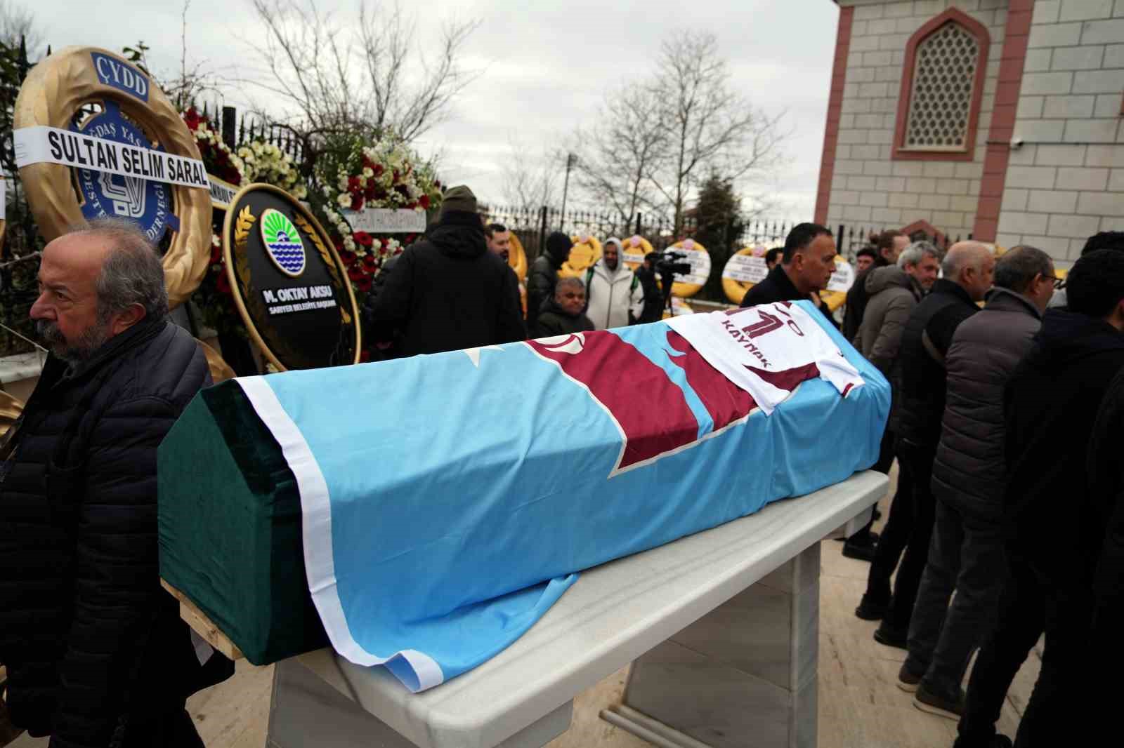 Orhan Kaynak son yolculuğuna uğurlandı
