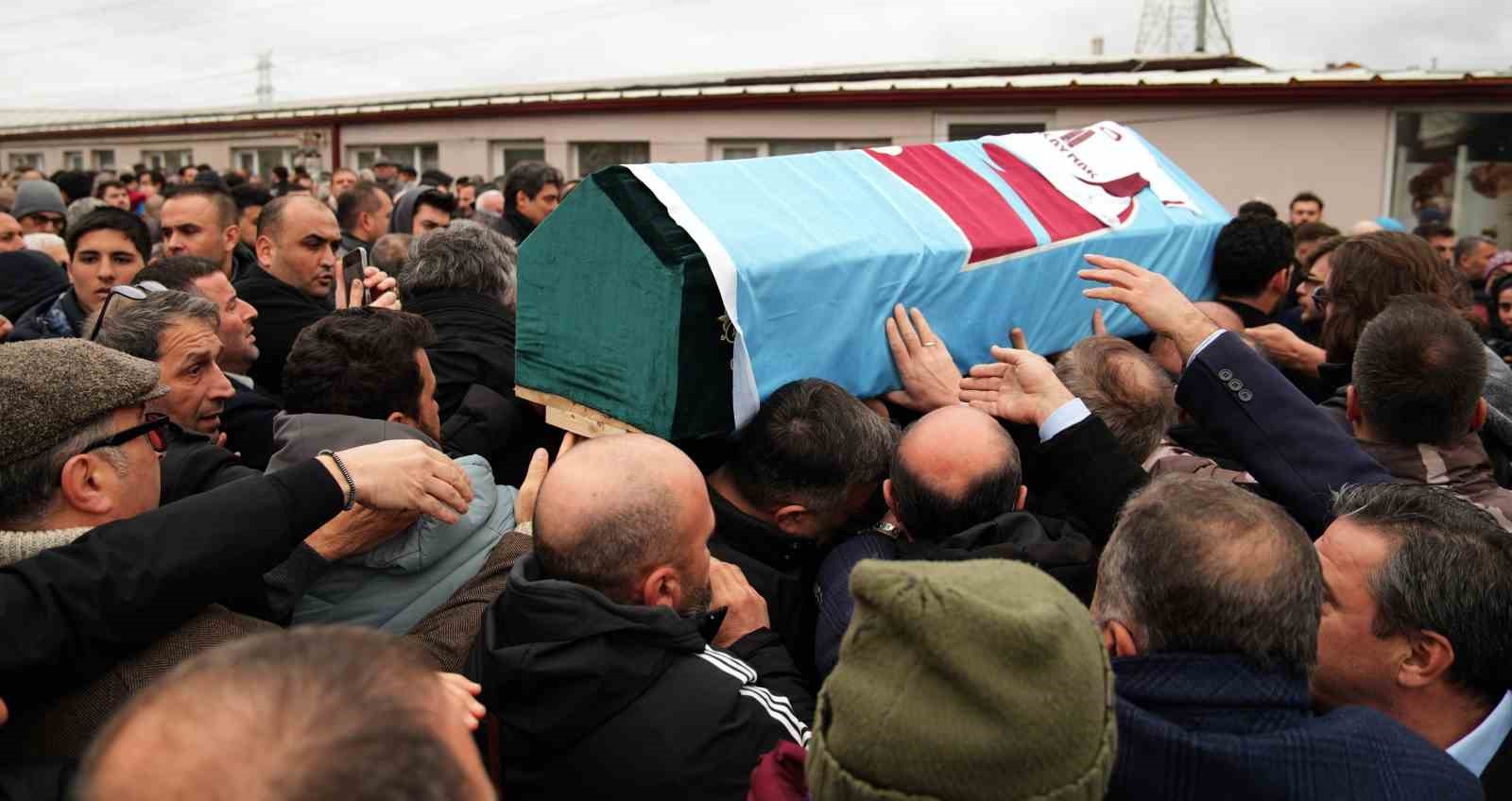 Orhan Kaynak son yolculuğuna uğurlandı
