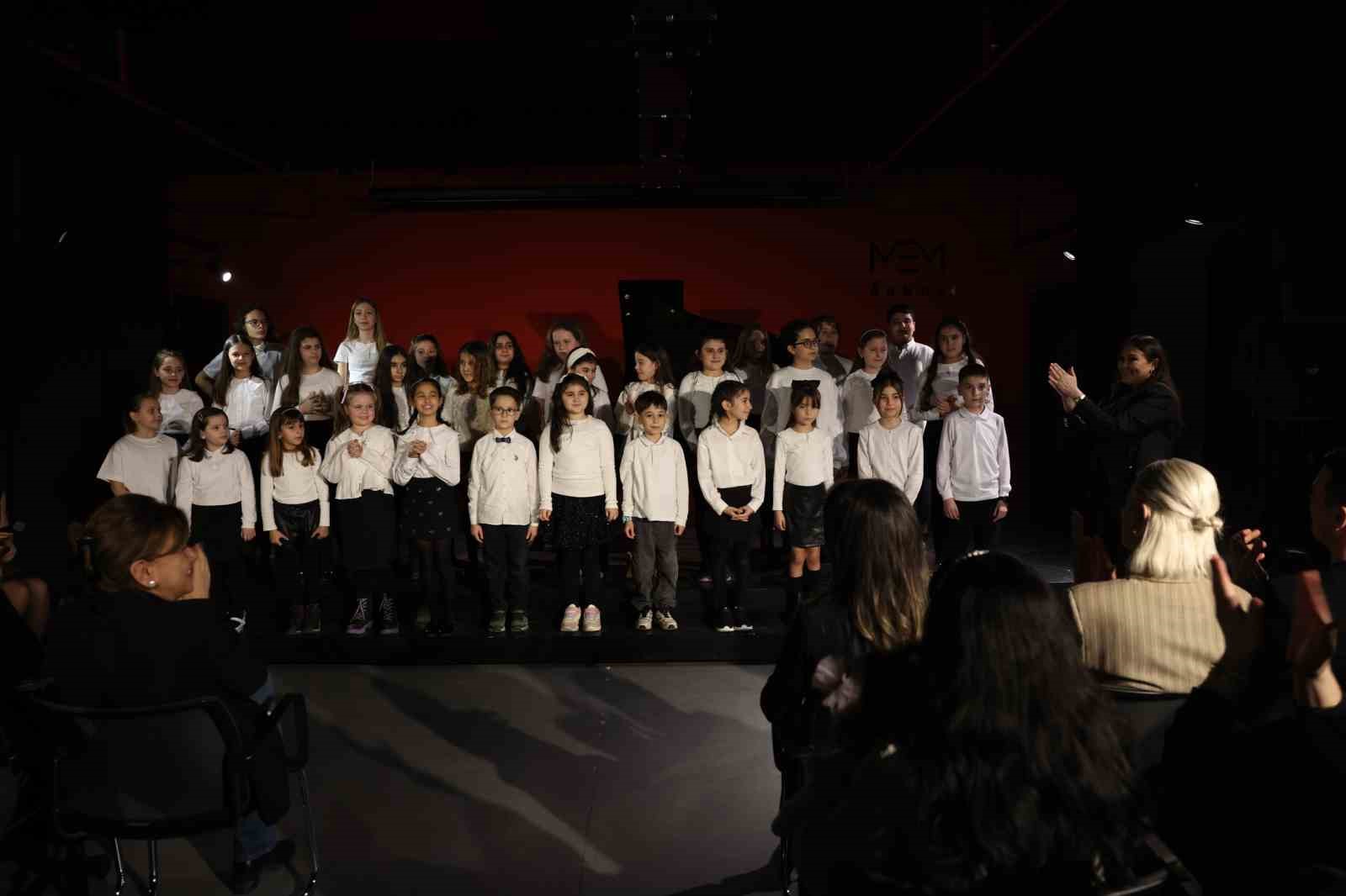 Orman yangınlarına karşı umudun sesi çocuklardan yükseldi
