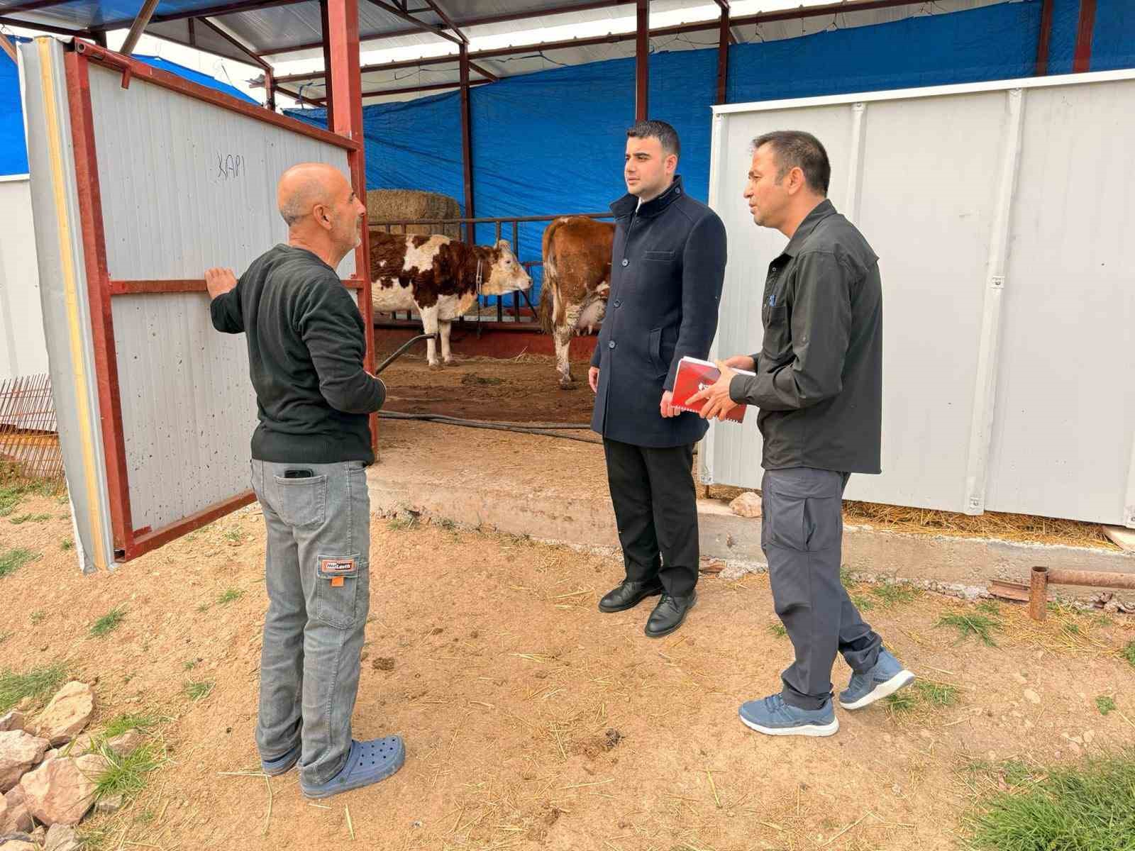 Orman yangınlarından etkilenen vatandaşların geçici barınma alanları incelendi
