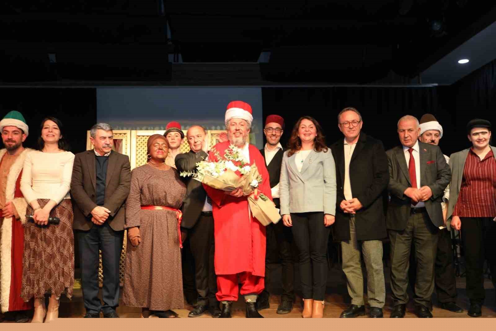 Orta oyununa çağdaş yorum
