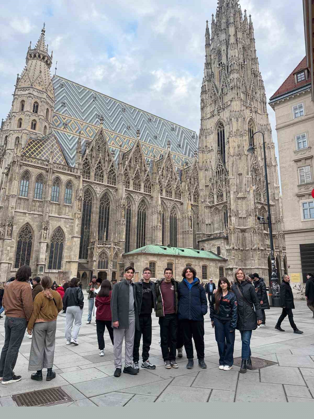 Ortaklar Fen Lisesi öğrencileri Viyana’da uluslararası deneyim kazandı

