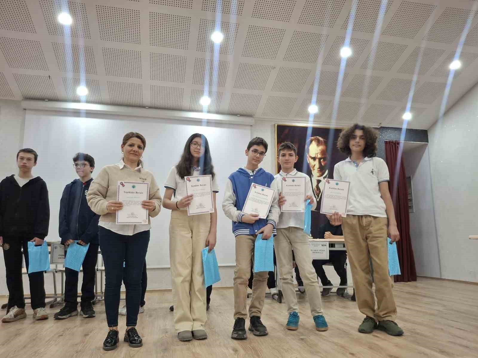 Ortaokullar arası millî kültür bilgi yarışması
