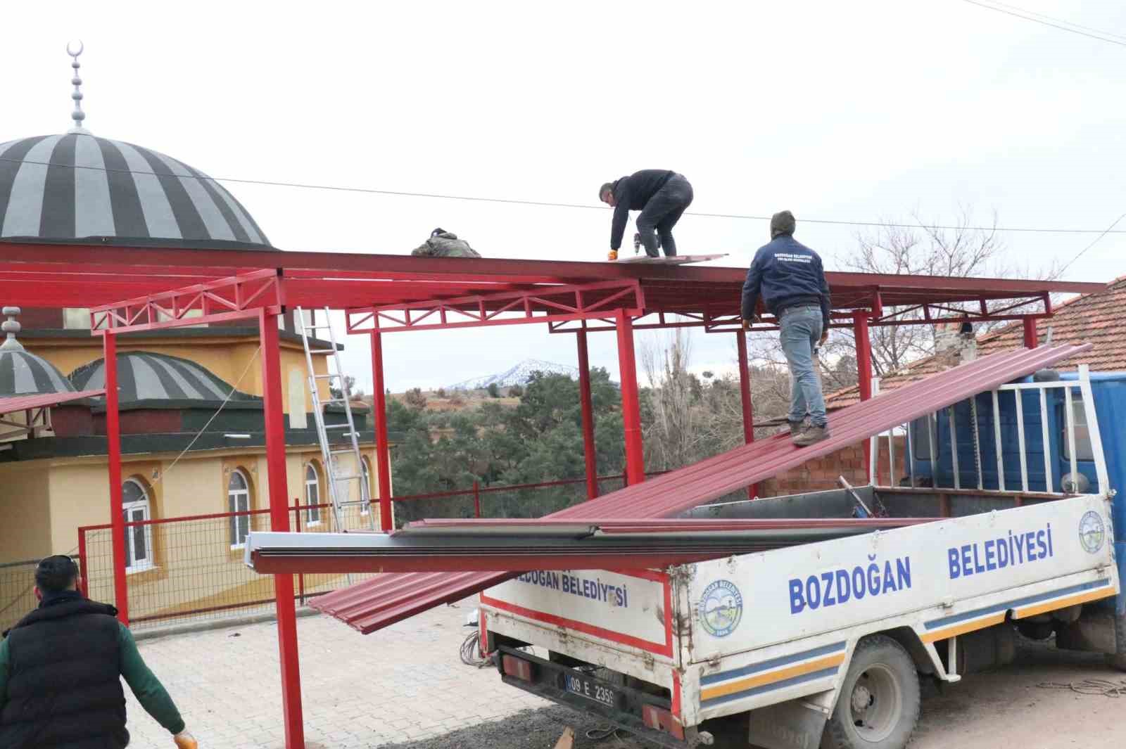 Örtülü Mahallesi’nde yol yenileme ve bakım çalışması
