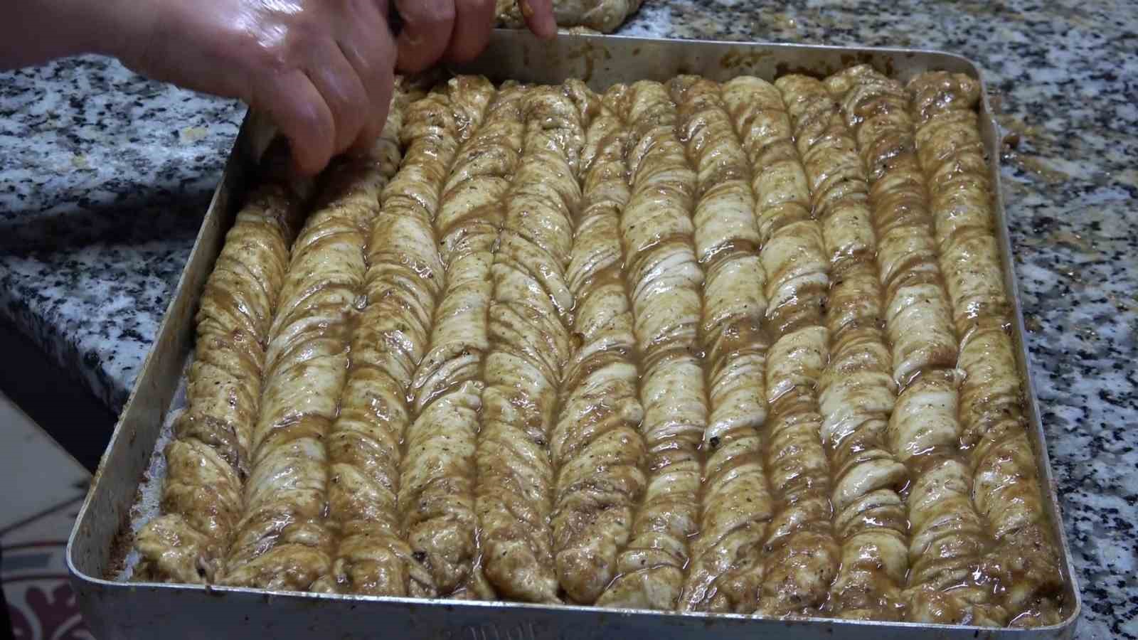 Oruçlu şehidin son isteği Amasya çöreği, 10 yıl sonra yeniden Mardin’deki silah arkadaşlarına gönderildi
