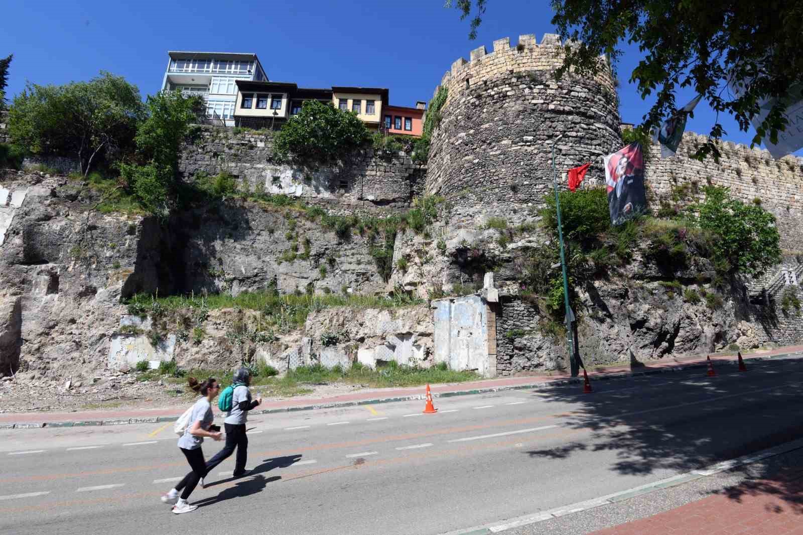 Osmangazi 18. Uluslararası Tarihi Kent Koşusu’na geri sayım
