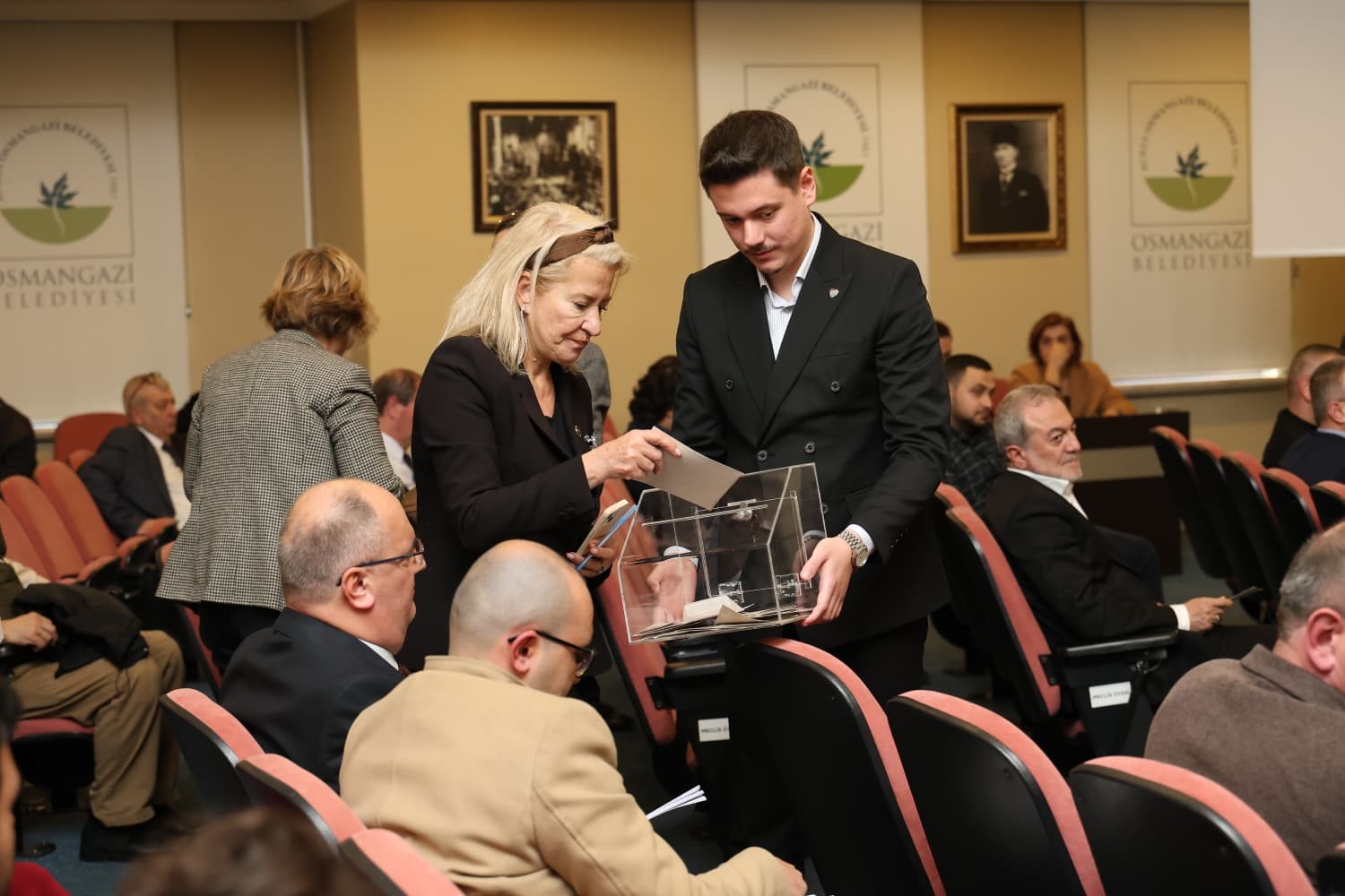 Osmangazi Belediyesi 2025 yılını tasarrufla geçirdi
Osmangazi Belediyesi 2025 yılını tasarrufla geçirdi