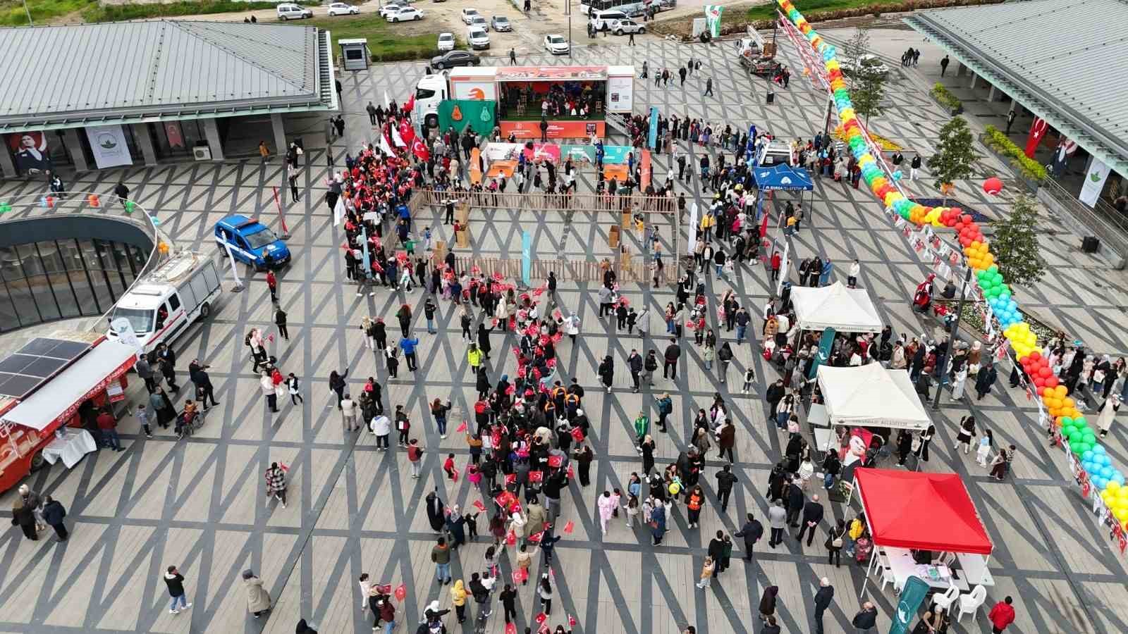 Osmangazi Belediyesi’nden çocuklara 3 gün sürecek bayram hediyesi
