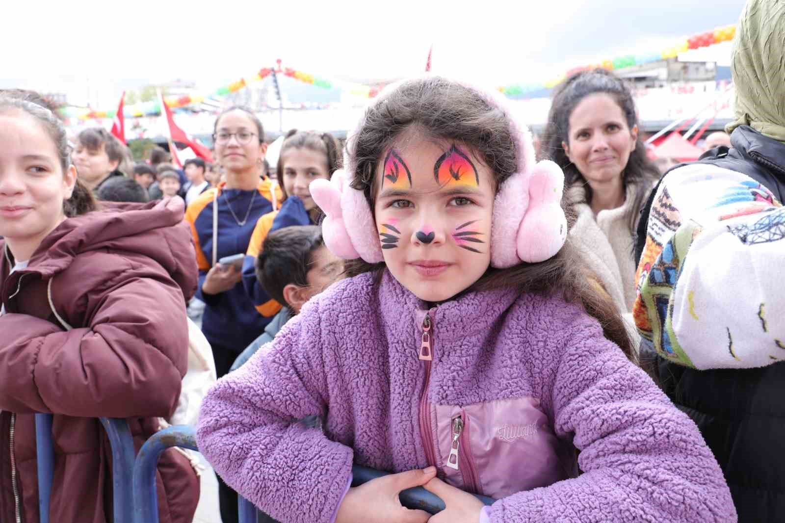Osmangazi Belediyesi’nden çocuklara 3 gün sürecek bayram hediyesi
