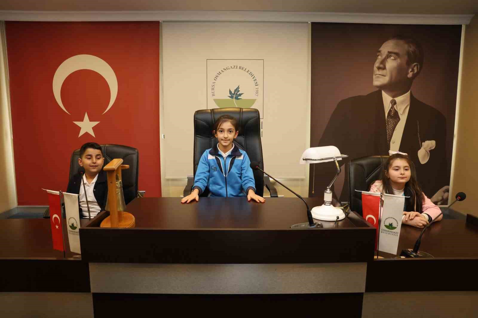 Osmangazi Belediyesi’nden çocuklara yerel yönetim bilinci

