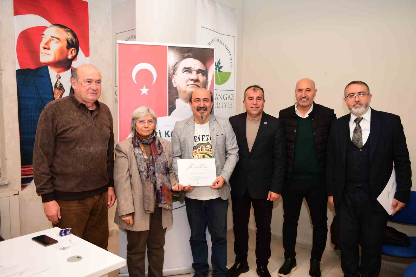 Osmangazi Belediyesi’nden sporcu ailelerine yol gösteren panel
