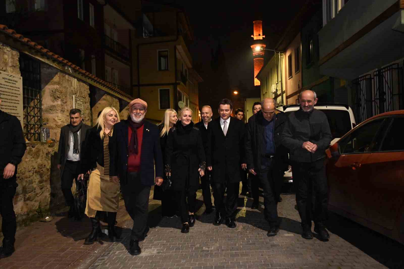 Osmangazi’de 136 mahalle tek yürek
