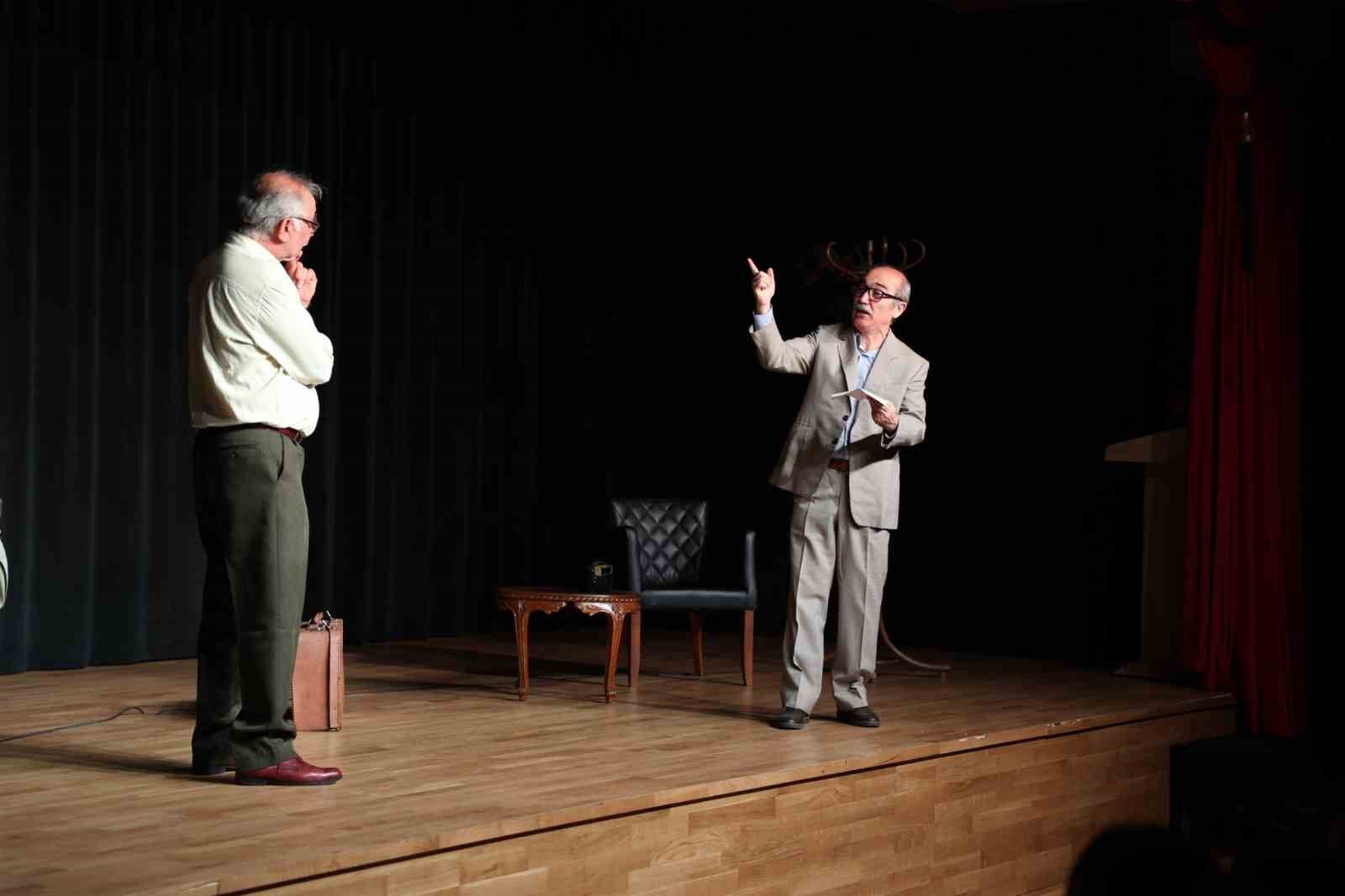 Osmangazi’de Dünya Tiyatro Günü, Orhan Kemal’in hayatıyla taçlandı
