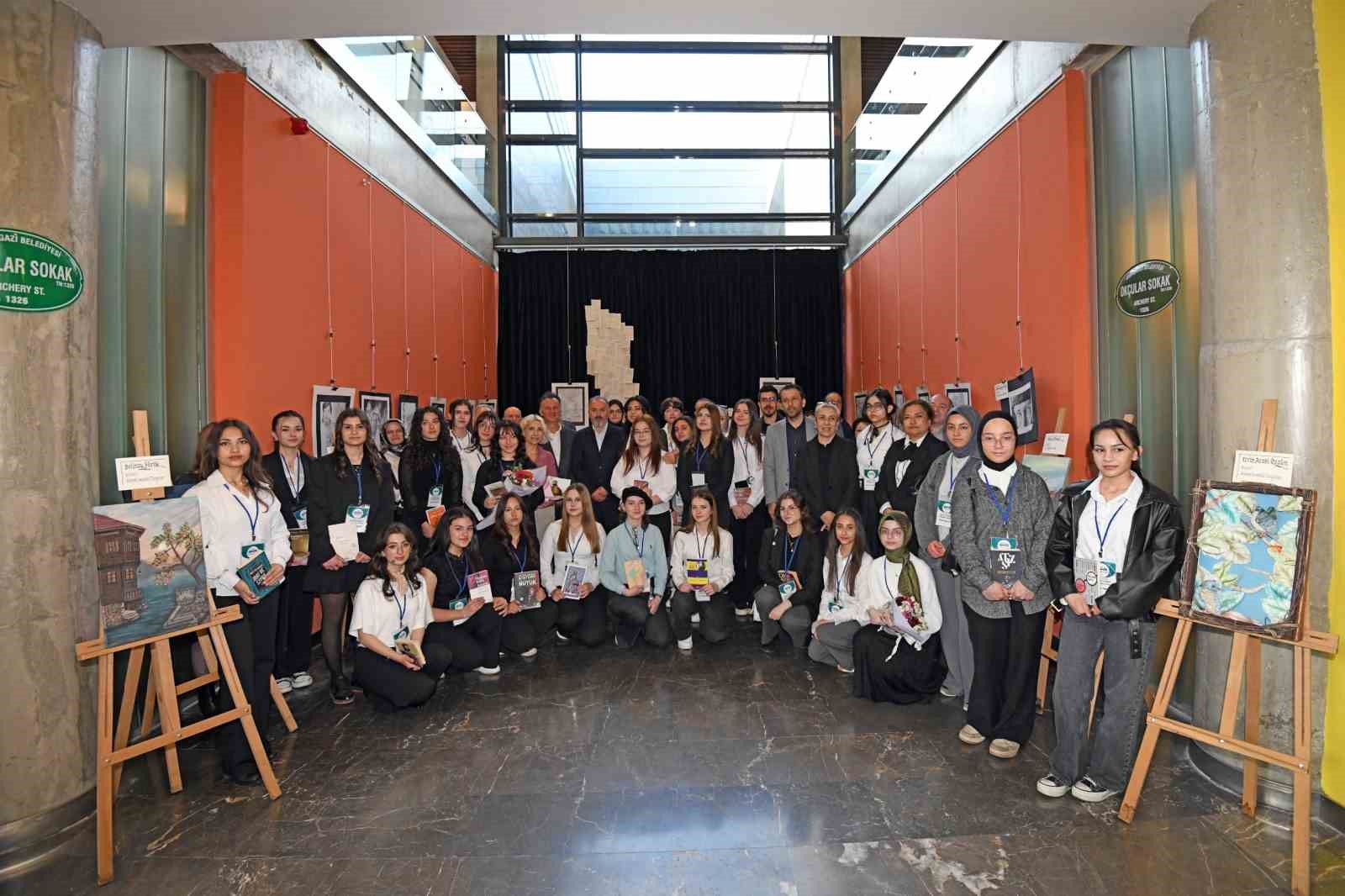 Osmangazi’de edebiyattan sanata anlamlı yolculuk
Osmangazi’de edebiyattan sanata anlamlı yolculuk