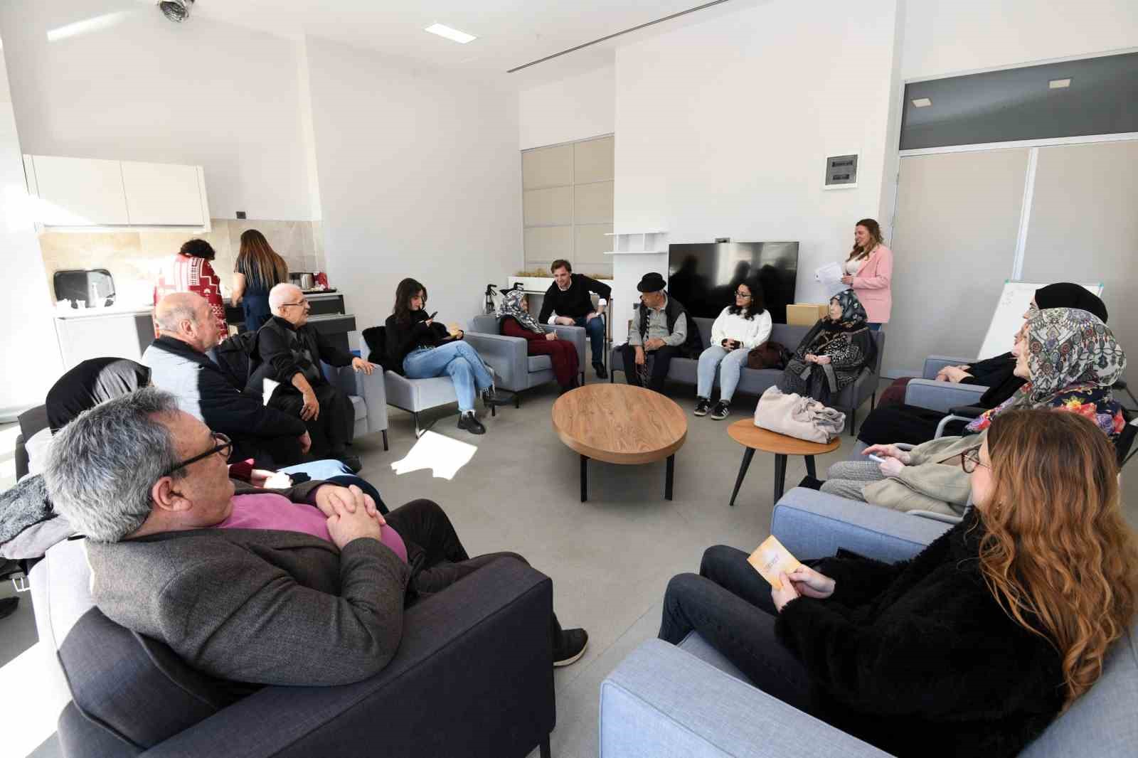 Osmangazi’de kelimeler kuşakları buluşturdu
