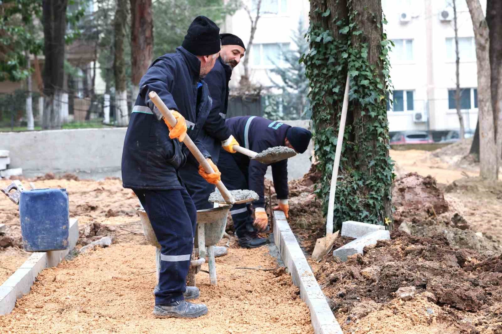 Osmangazi’de parklar yenileniyor

