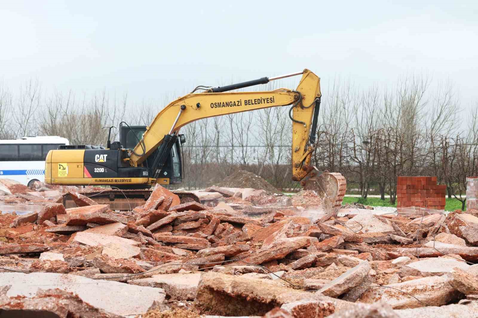 Osmangazi’de tarım arazilerini tahrip edenlere anında müdahale

