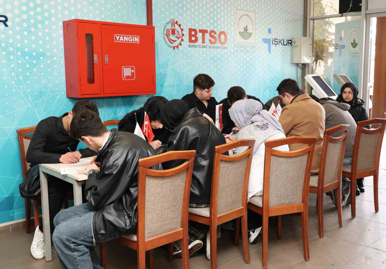 Osmangazi’de vatandaşlara iş olanağı sağlayan buluşmalar
