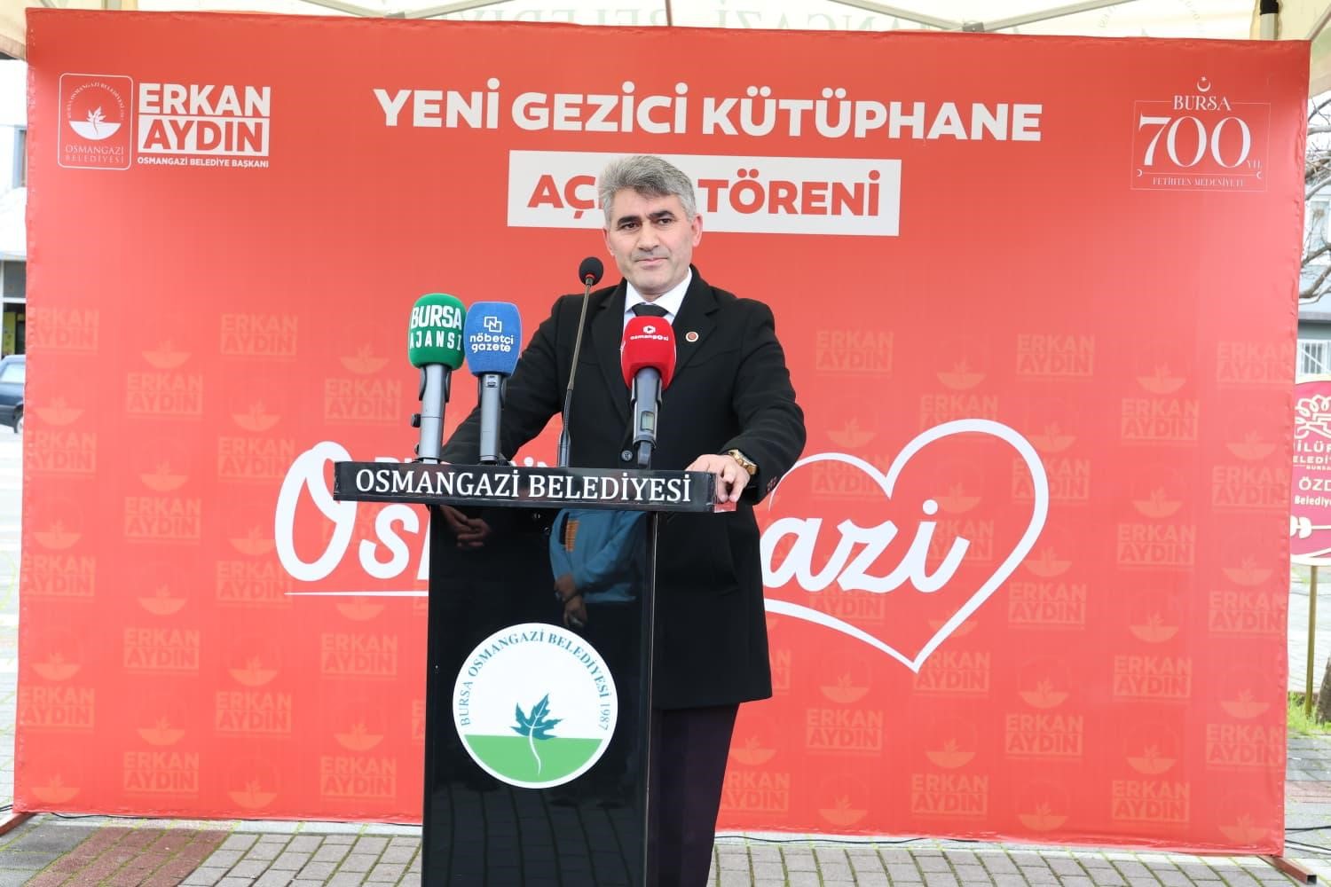 Osmangazi’de ‘Yeni Gezici Kütüphane Yollarda’
