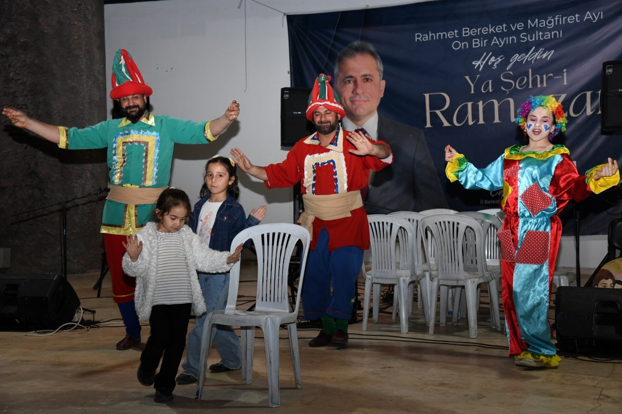 Osmaniye Belediyesi’nden Masal Park’ta ramazan çarşısı ve çocuklara özel etkinlik
