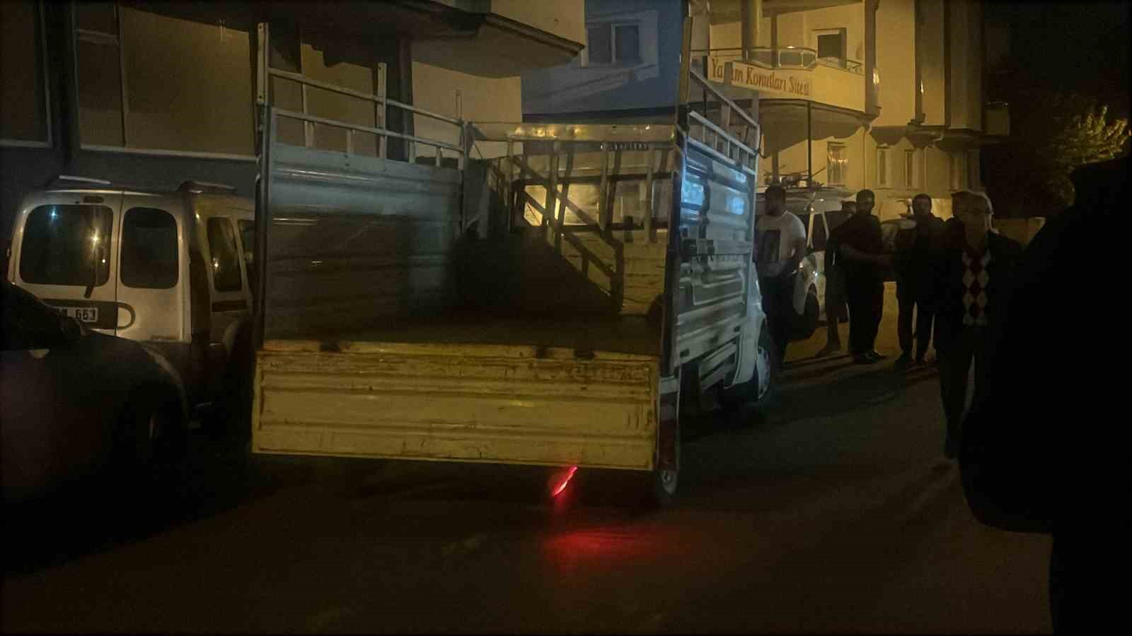 Osmaniye’de 3 aracın karıştığı kazada 2 kişi yaralandı
