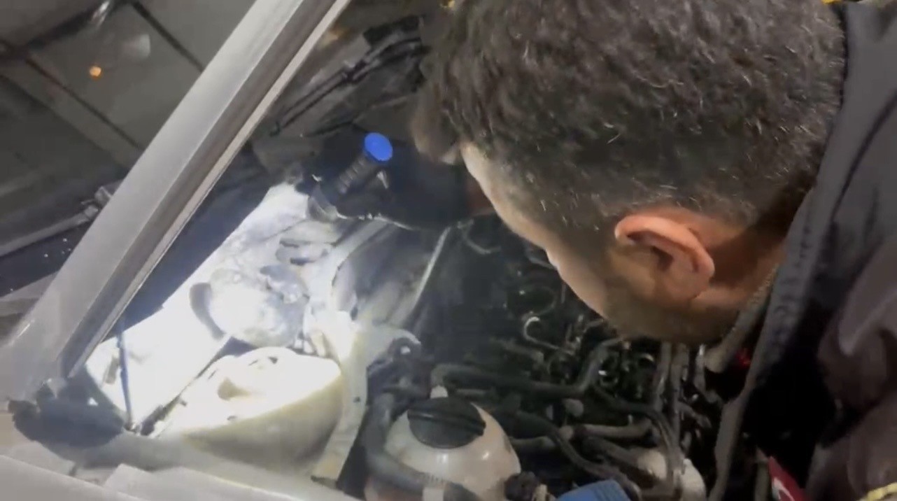 Osmaniye’de 3 araçta uyuşturucu operasyonu: 5 tutuklama
