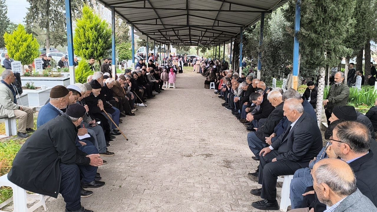 Osmaniye’de 33 yıllık bayramlaşma geleneği sürüyor
