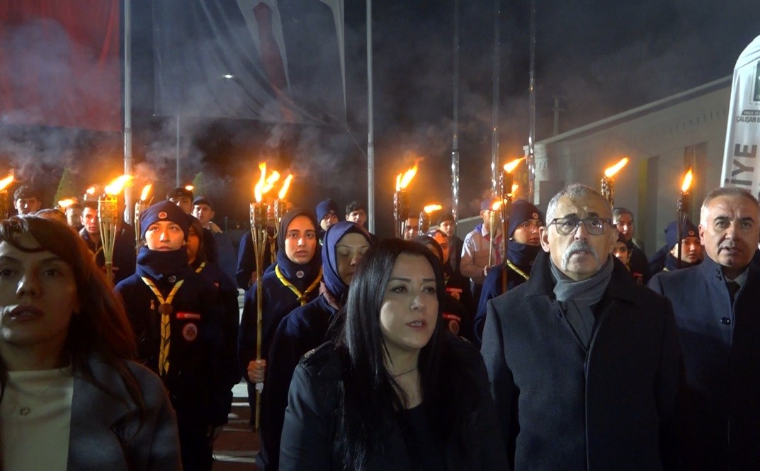 Osmaniye’de 6 Şubat depremlerinin 3. yılında deprem şehitleri anıldı
