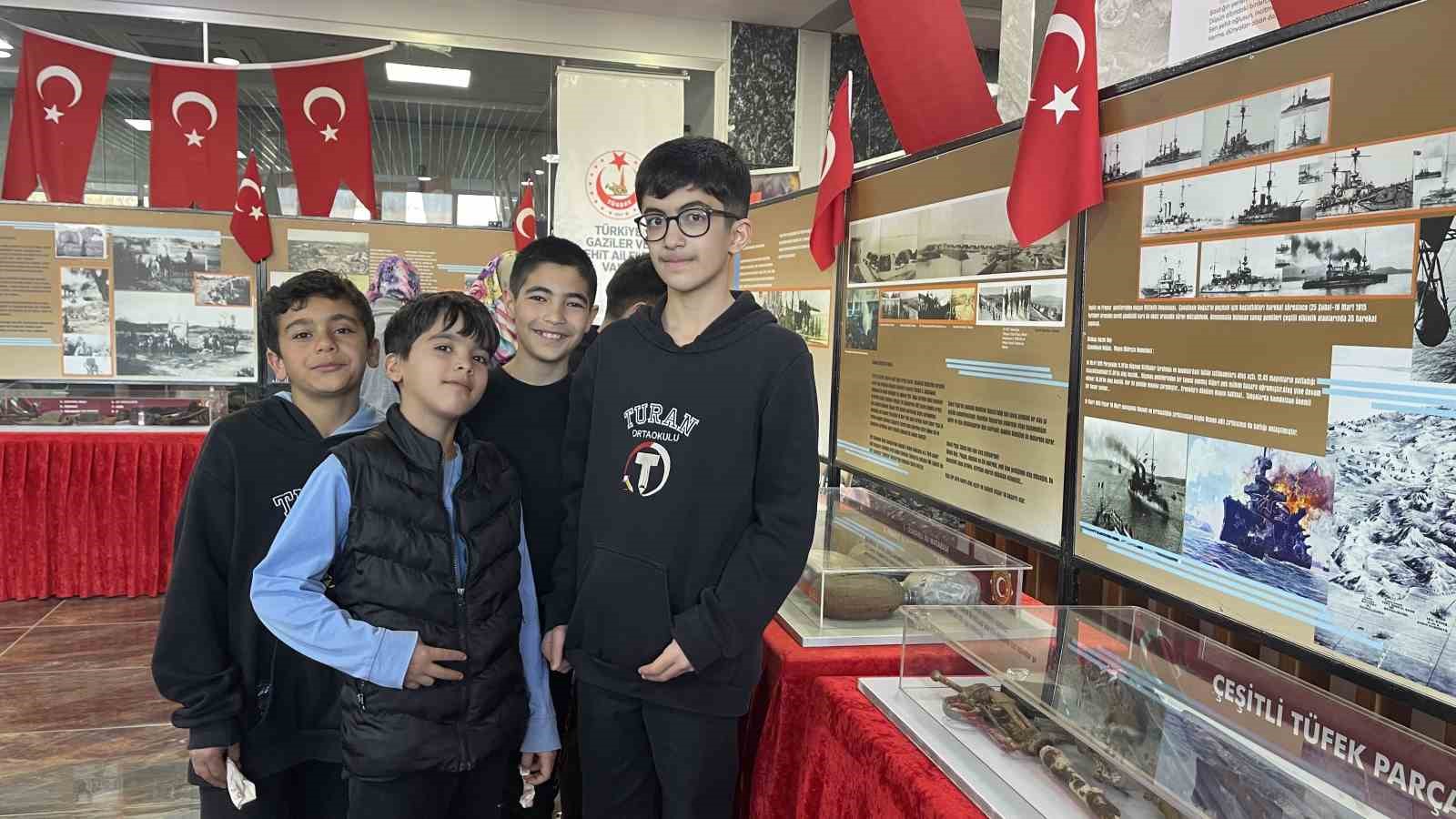 Osmaniye’de Çanakkale Savaş Objeleri ve Fotoğrafları Sergisi açıldı
