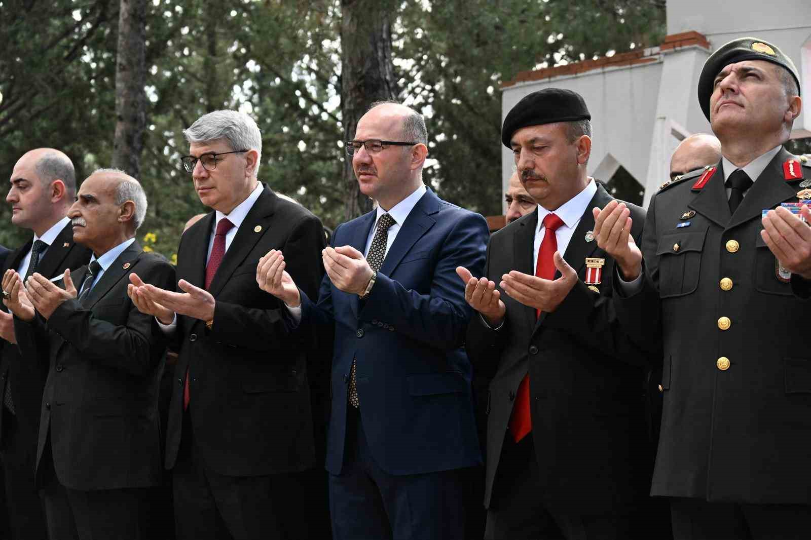 Osmaniye’de Çanakkale Zaferi’nin 111. yılı törenle anıldı
