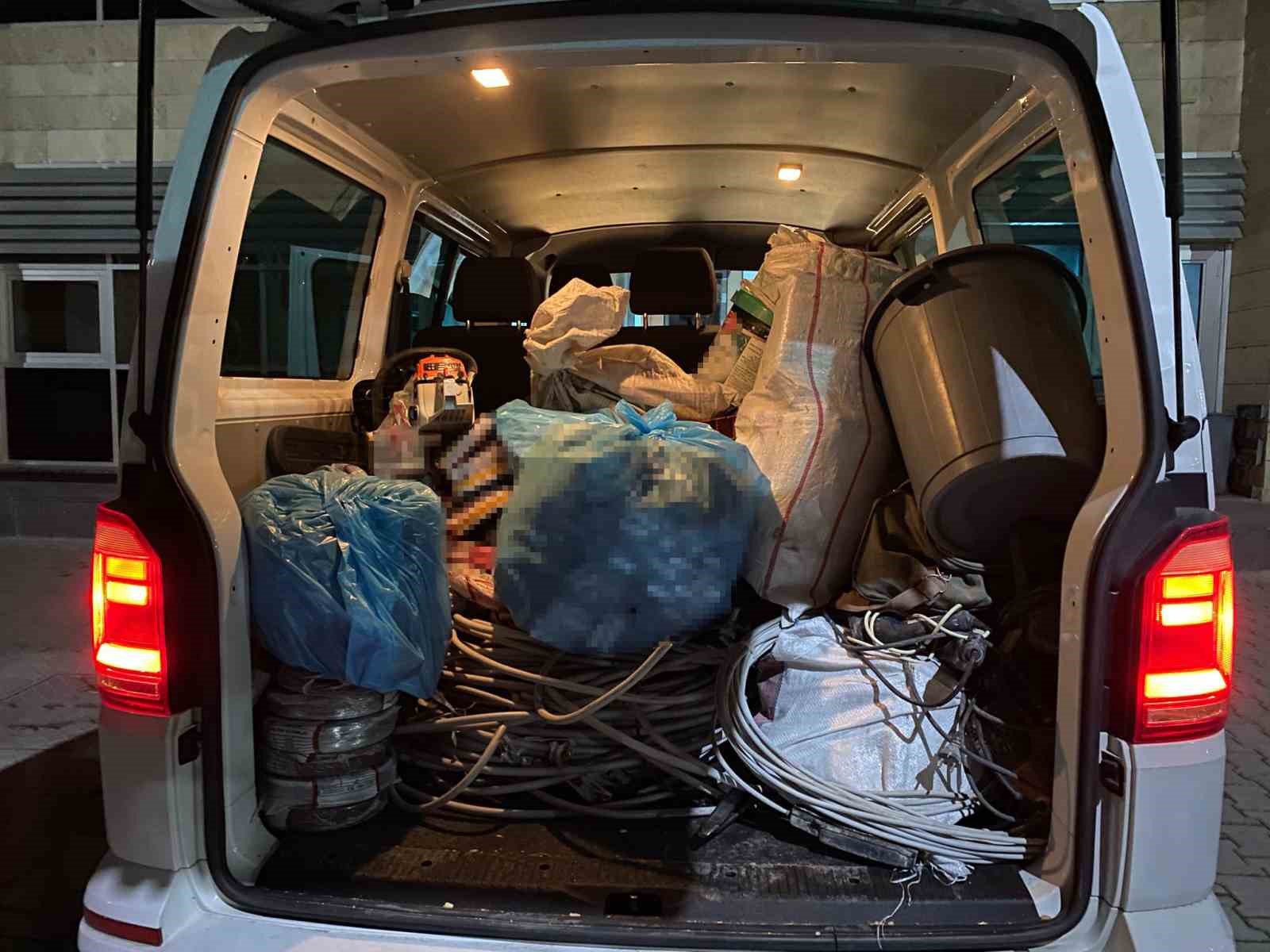 Osmaniye’de hırsızlar tarafından çalınan ürünler sahiplerine teslim edildi
