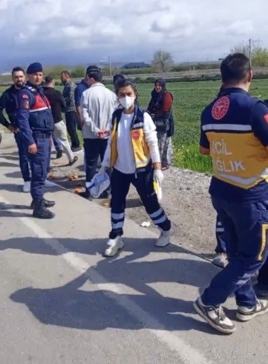 Osmaniye’de işçi servisi ile minibüs çarpıştı: 3 yaralı

