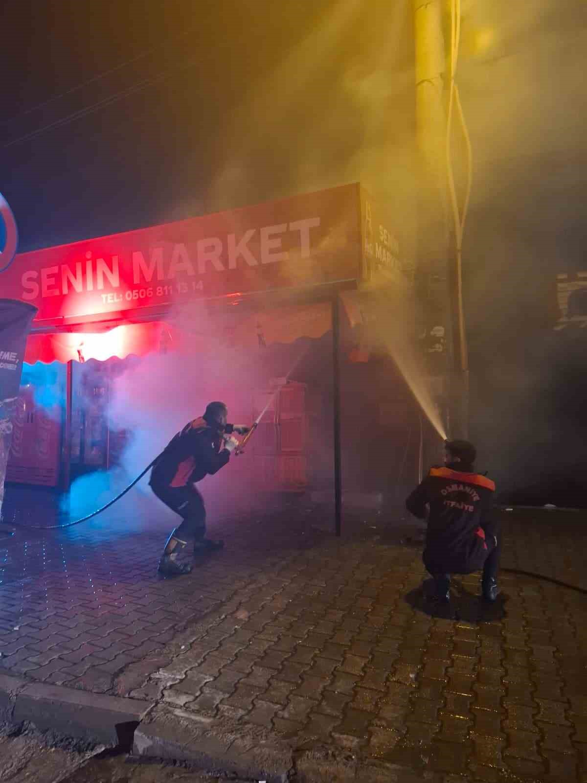 Osmaniye’de markette çıkan yangın söndürüldü
