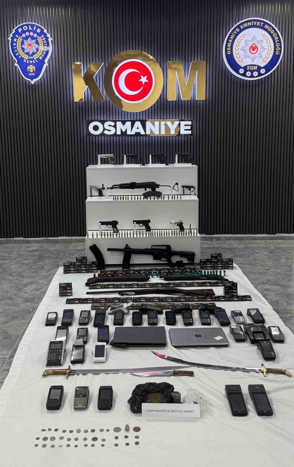 Osmaniye’de tefecilik ve silah ticareti operasyonu: Keman kutusundan otomatik tüfek çıktı
