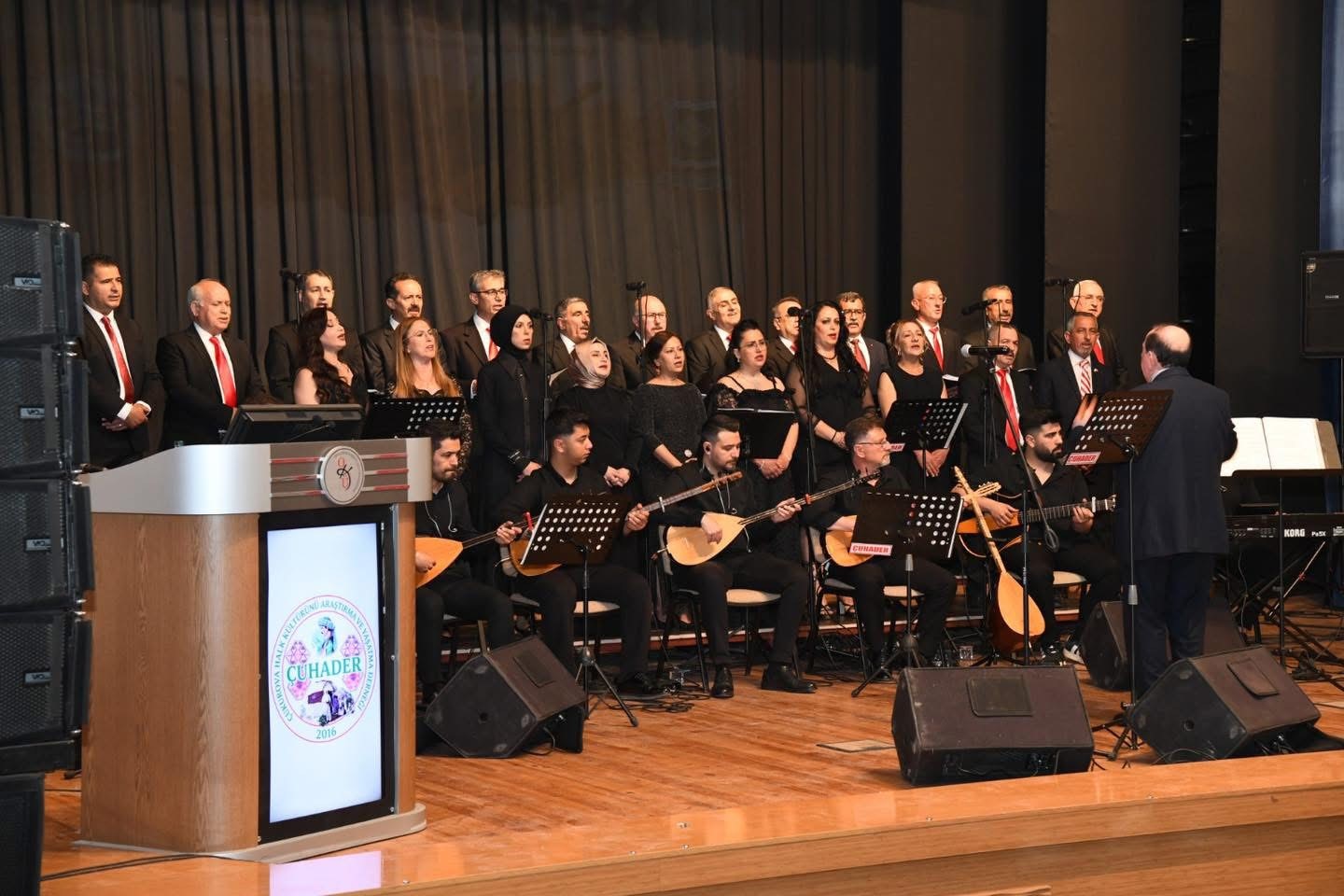 Osmaniye’de Türk halk müziği rüzgarı esti
