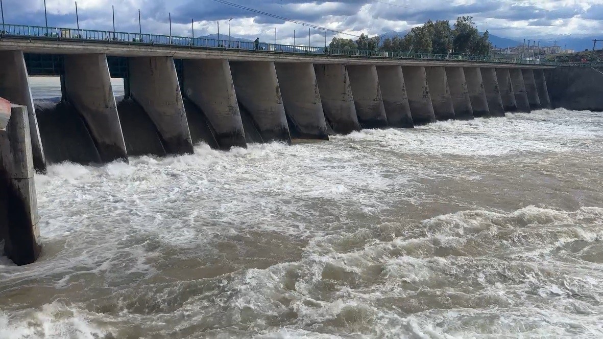 Osmaniye’de yağışlar sonrası Ceyhan nehri coştu

