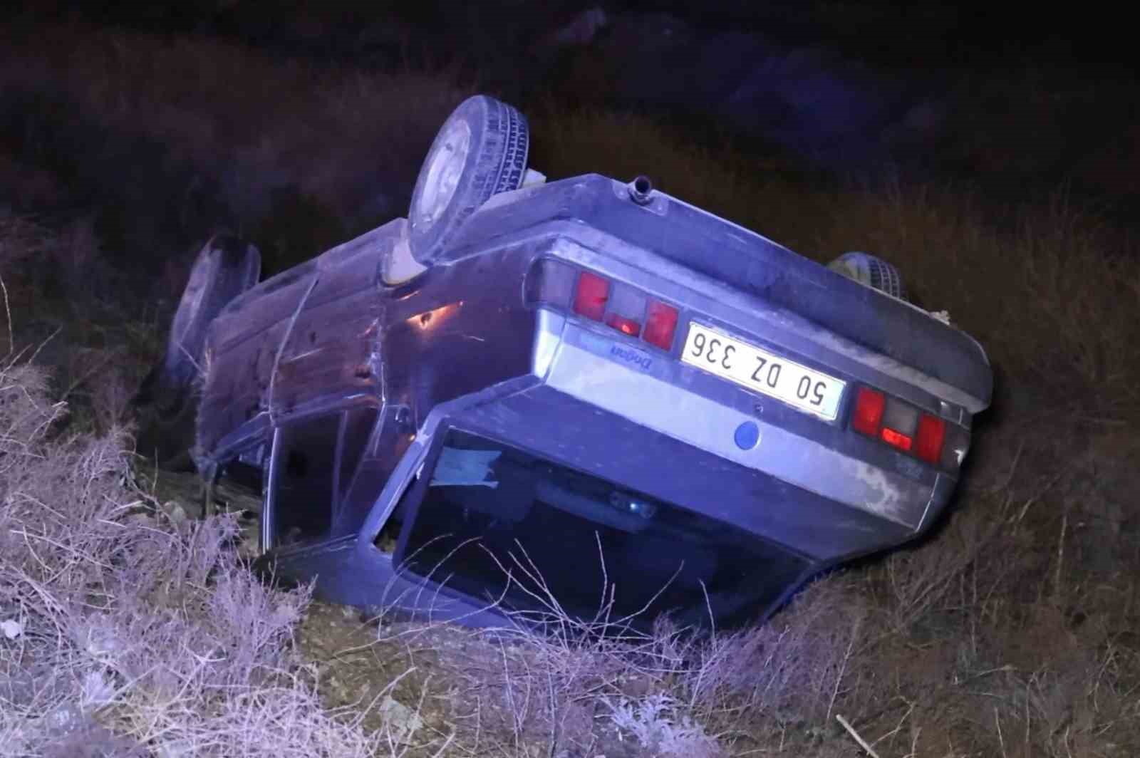 Otomobil şarampole takla attı: 1 yaralı
