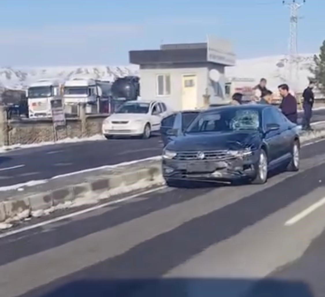 Otomobilin çarptığı yaya olay yerinde hayatını kaybetti
