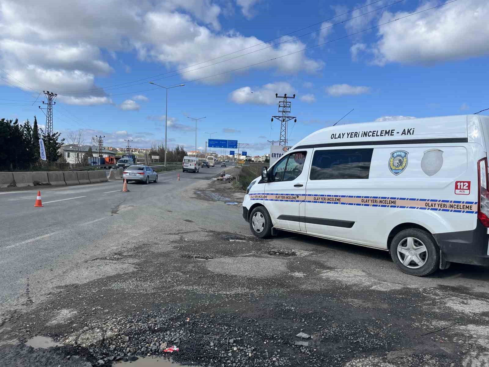 Otomobille çarpışan elektrikli bisiklet sürücüsü hayatını kaybetti
