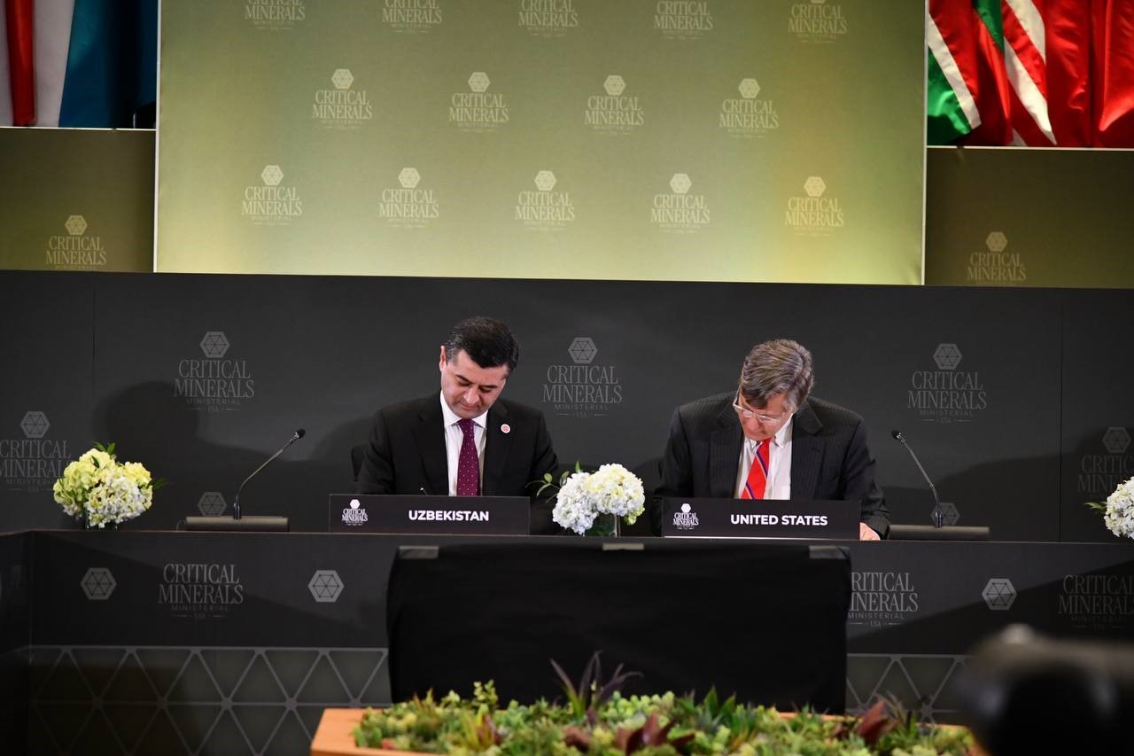 Özbekistan-ABD arasında kritik minerallerin madenciliğine ilişkin mutabakat zaptı imzalandı
