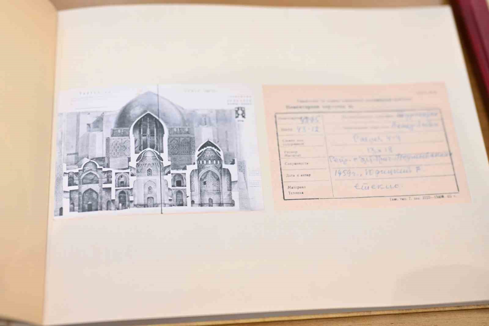 Özbekistan Cumhurbaşkanı Mirziyoyev, Kazakistanlı mevkidaşı Tokayev’le bir araya geldi
