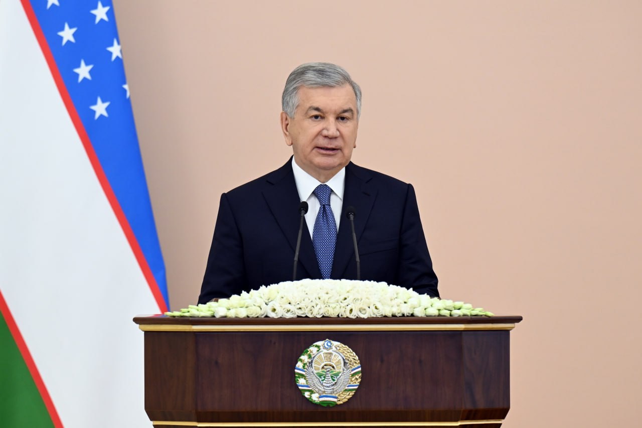 Özbekistan Cumhurbaşkanı Mirziyoyev, Teknopark şirketlerinin faaliyetlerini inceledi
