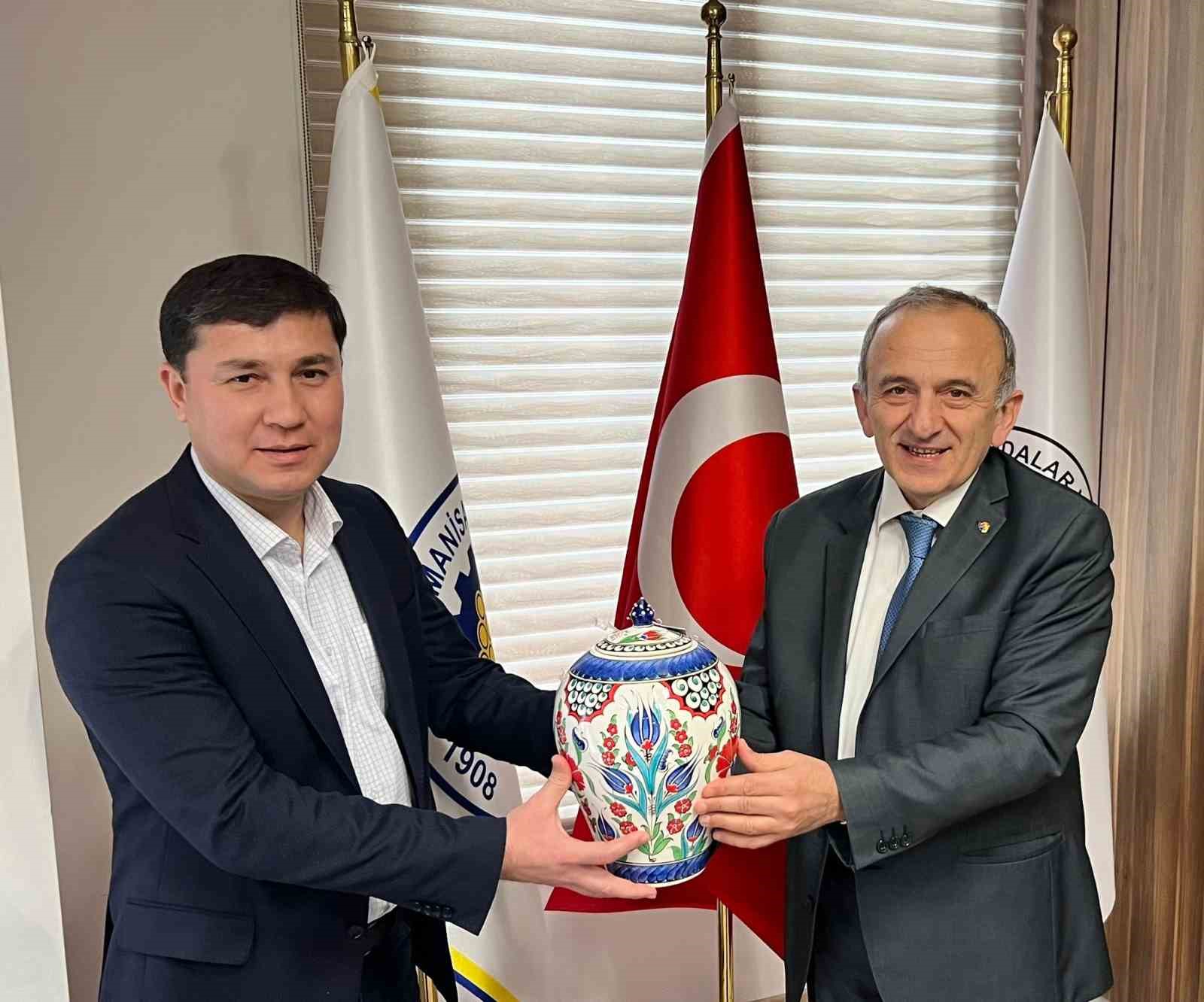 Özbekistan ile sanayi ve teknoloji alanında iş birliği masaya yatırıldı
Özbekistan ile sanayi ve teknoloji alanında iş birliği masaya yatırıldı