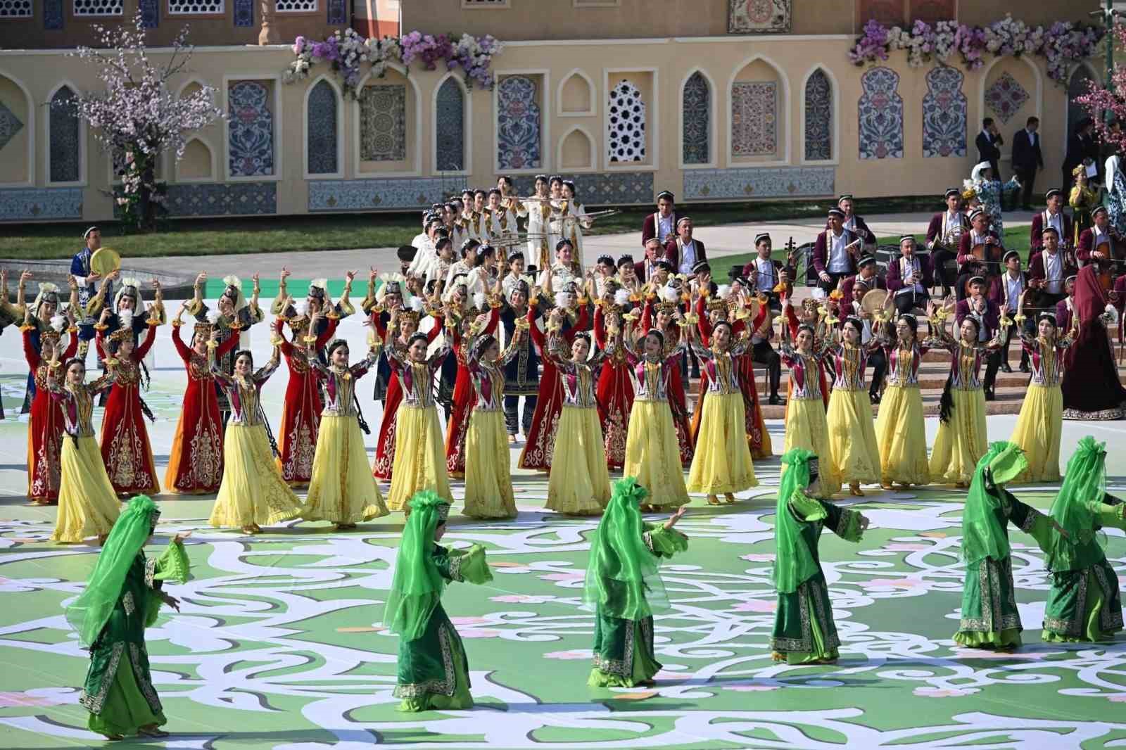 Özbekistan’da Nevruz coşkuyla kutlandı
