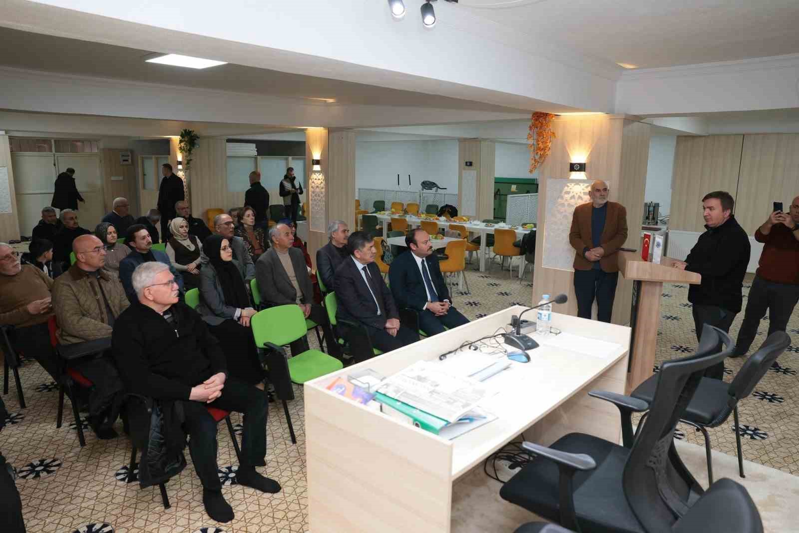 Özdemir güven tazeledi
Özdemir güven tazeledi