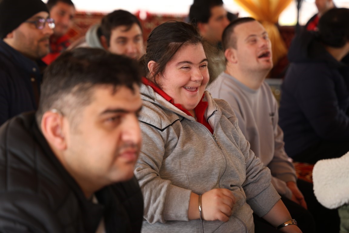 Özel bireyler Ramazan Sokağı’nda dolu dolu bir gün geçirdi
