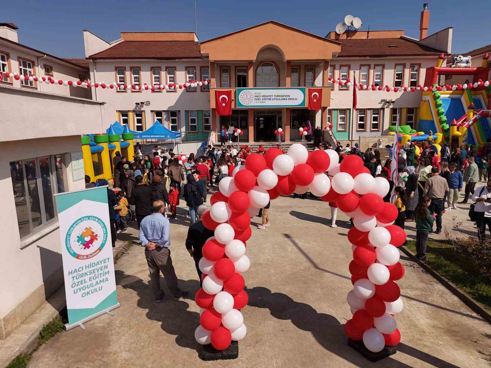 Özel çocuklar unutulmaz bir gün geçirdi
