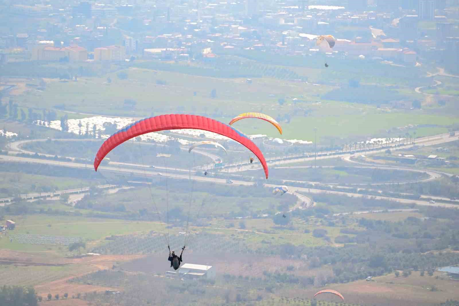 Özel gereksinimli çocuklar gökyüzüyle tanıştı
